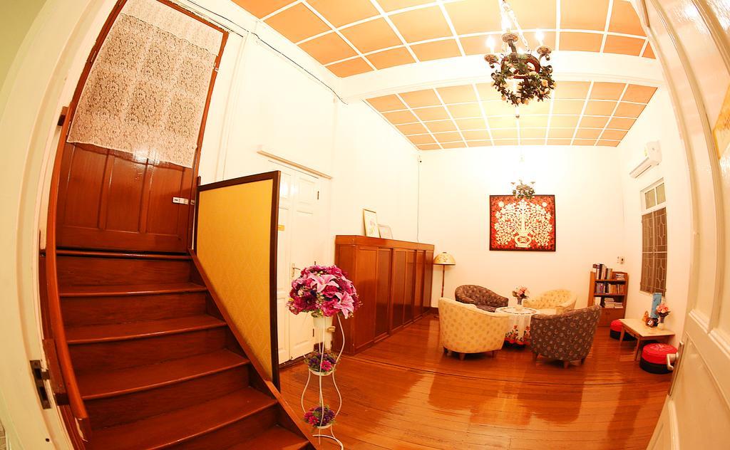 Bed and Breakfast The Myth - Sud Sathorn Bangkok Zewnętrze zdjęcie